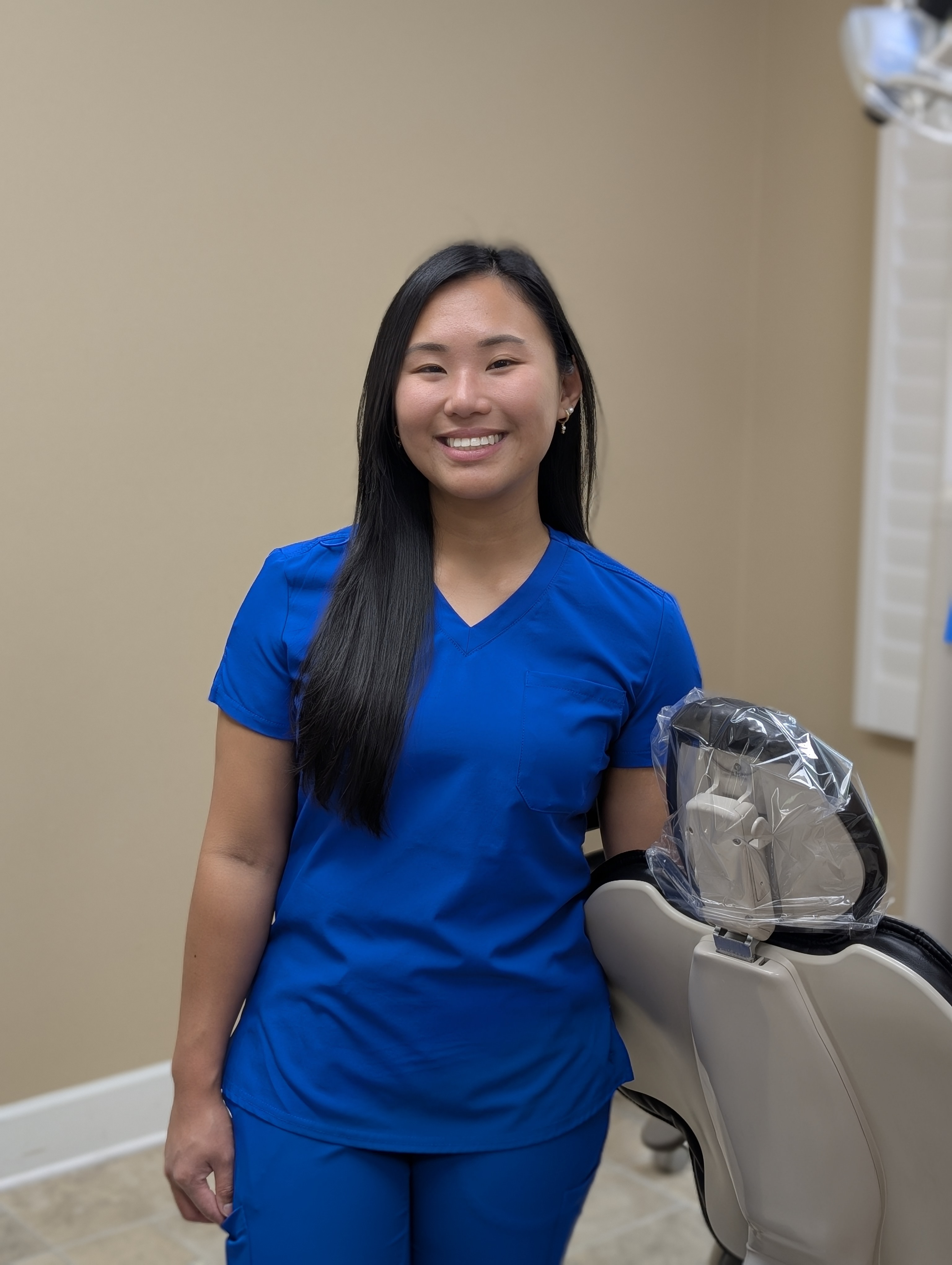 Ashlee, dental hygienist